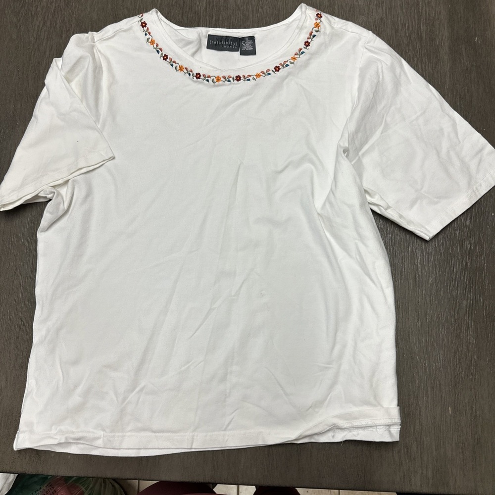 Relativity Womens T Shirt Top Size XL XLarge Soft Comfort Casual Short Sleeve V6